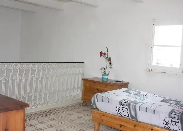 Vertical Climbing Malta *