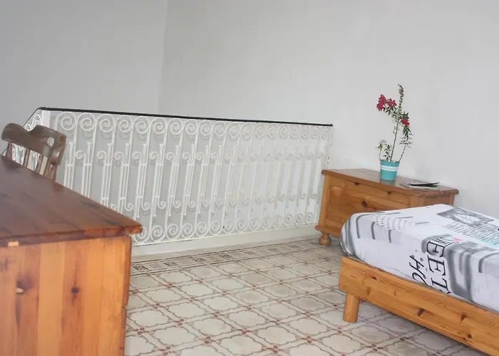 Vertical Climbing Malta *