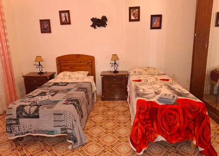 Vertical Climbing Malta Проживание в семье Qrendi